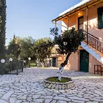 בית נופש The Old Well, Spacious House In North Corfu