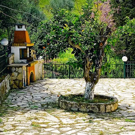 The Old Well, Spacious House In North Corfu 펜션 Peritheia
